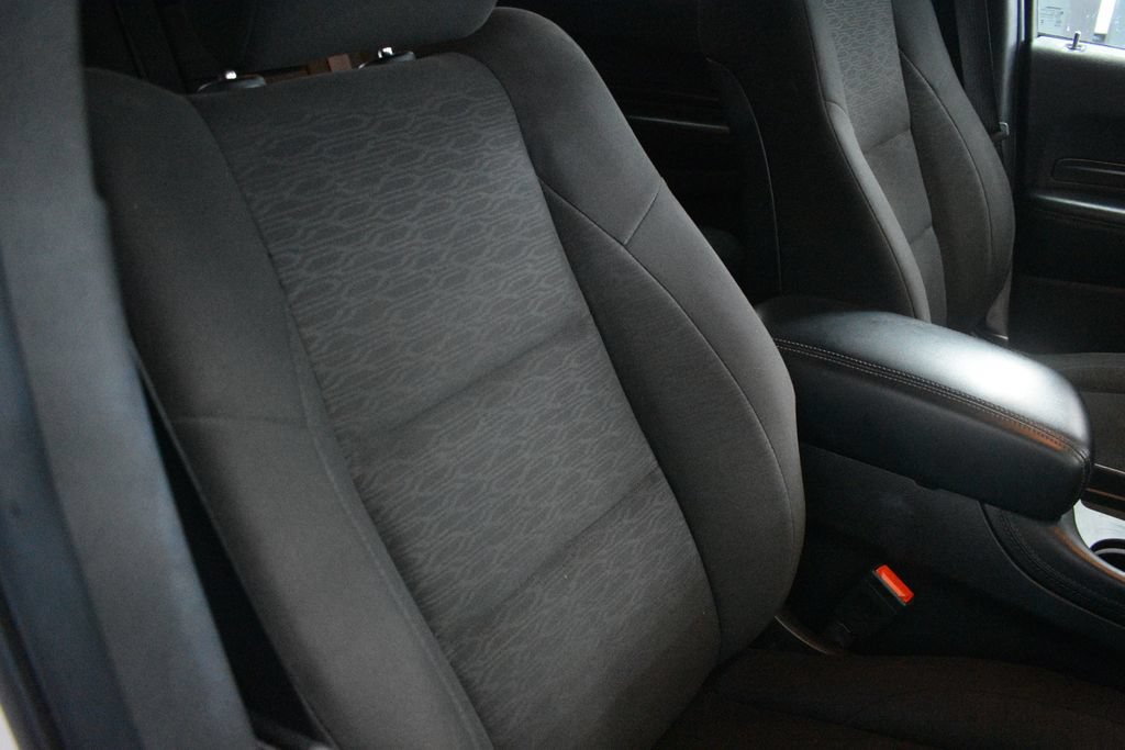 Used 2023 Dodge Durango SXT RWD image 21