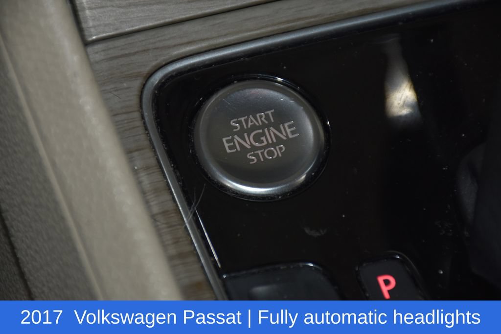 Used 2017 Volkswagen Passat 1.8T SE FWD image 14