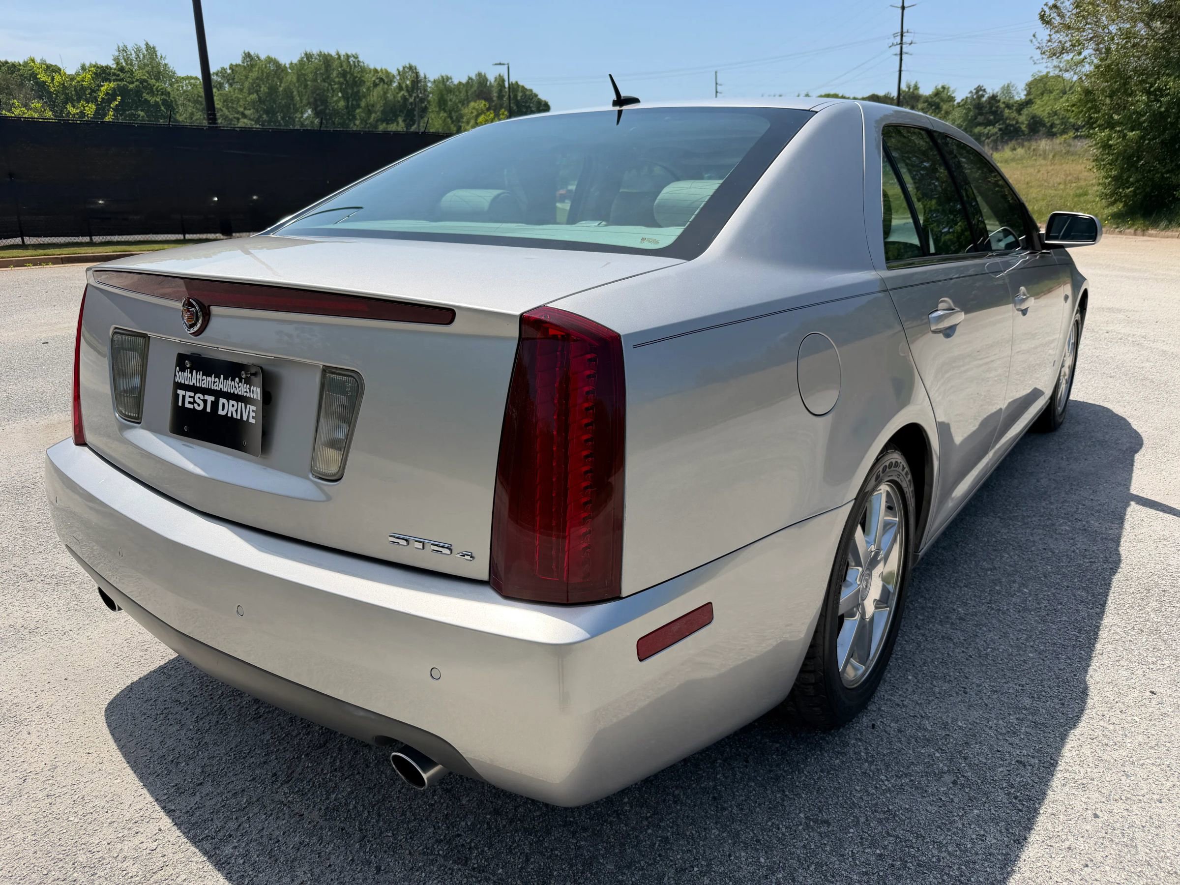 Used 2007 Cadillac STS w/ Preferred Equipment Group image 5