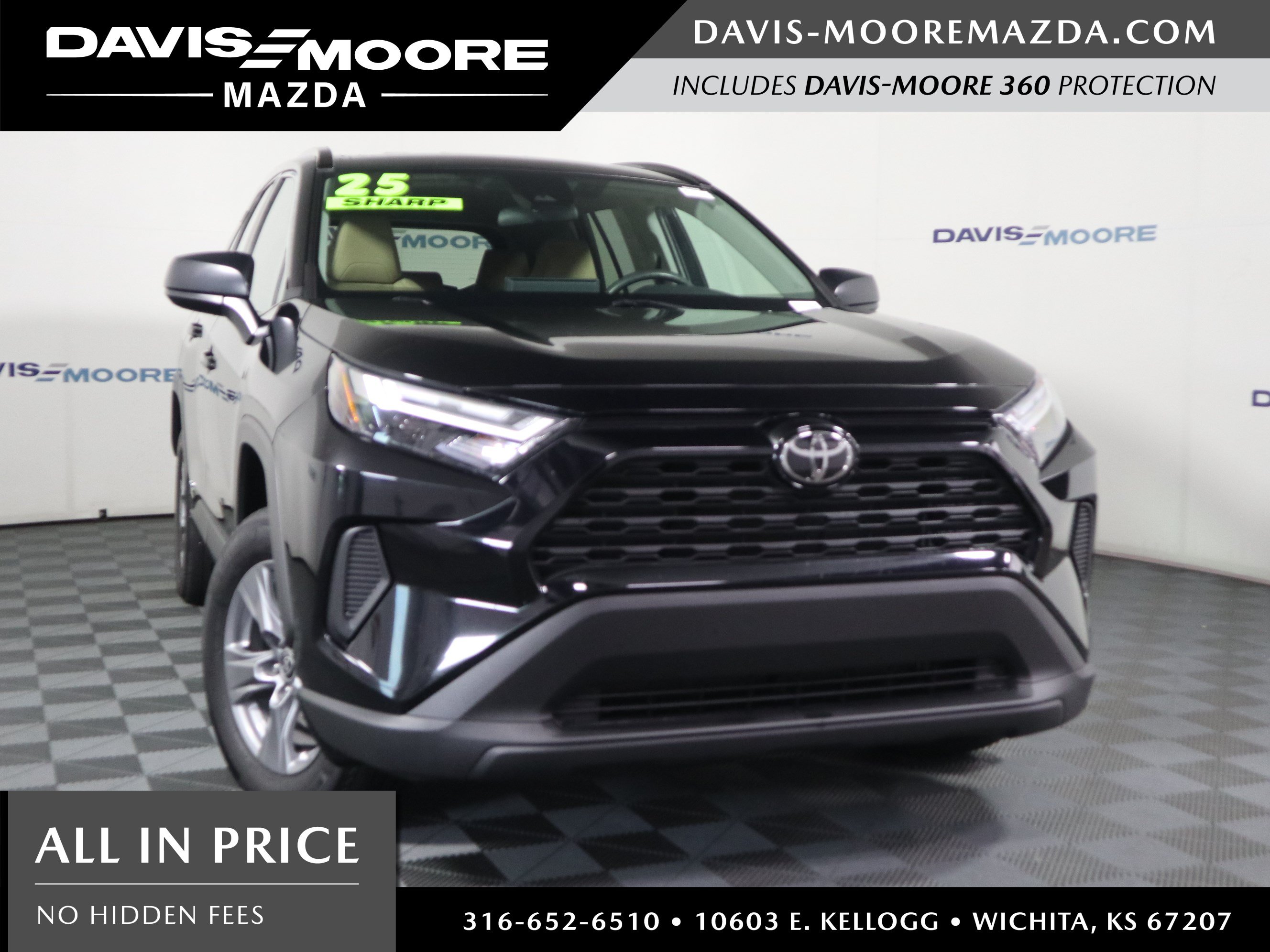 Used 2025 Toyota RAV4 LE AWD/4WD image 1