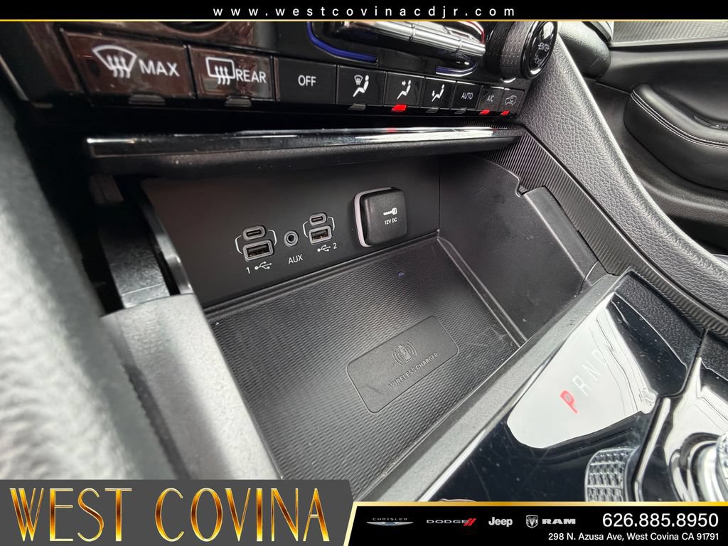 Used 2025 Jeep Grand Cherokee Altitude RWD image 22