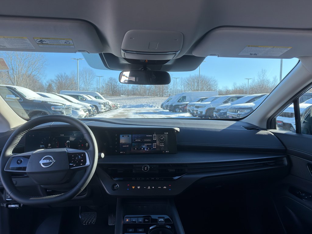 Used 2025 Nissan Murano SV image 29