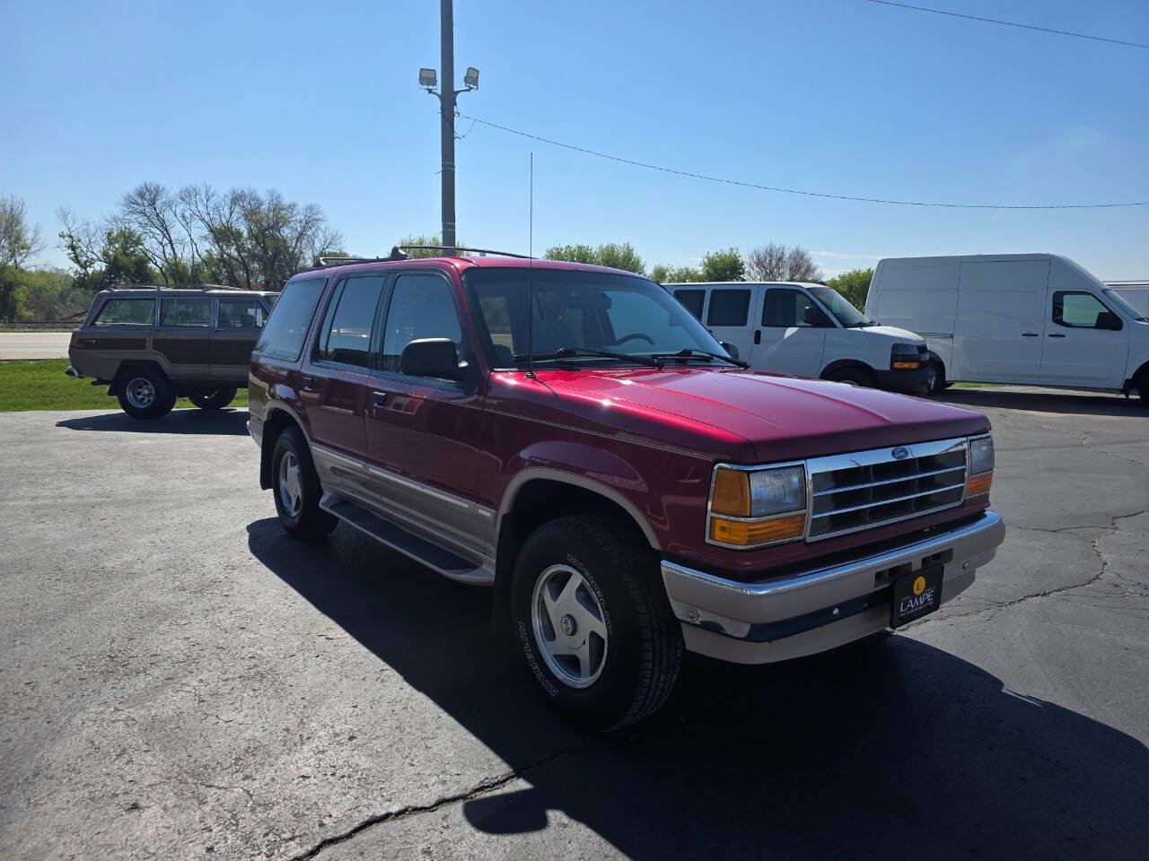 Used 1994 Ford Explorer Eddie Bauer AWD/4WD image 5