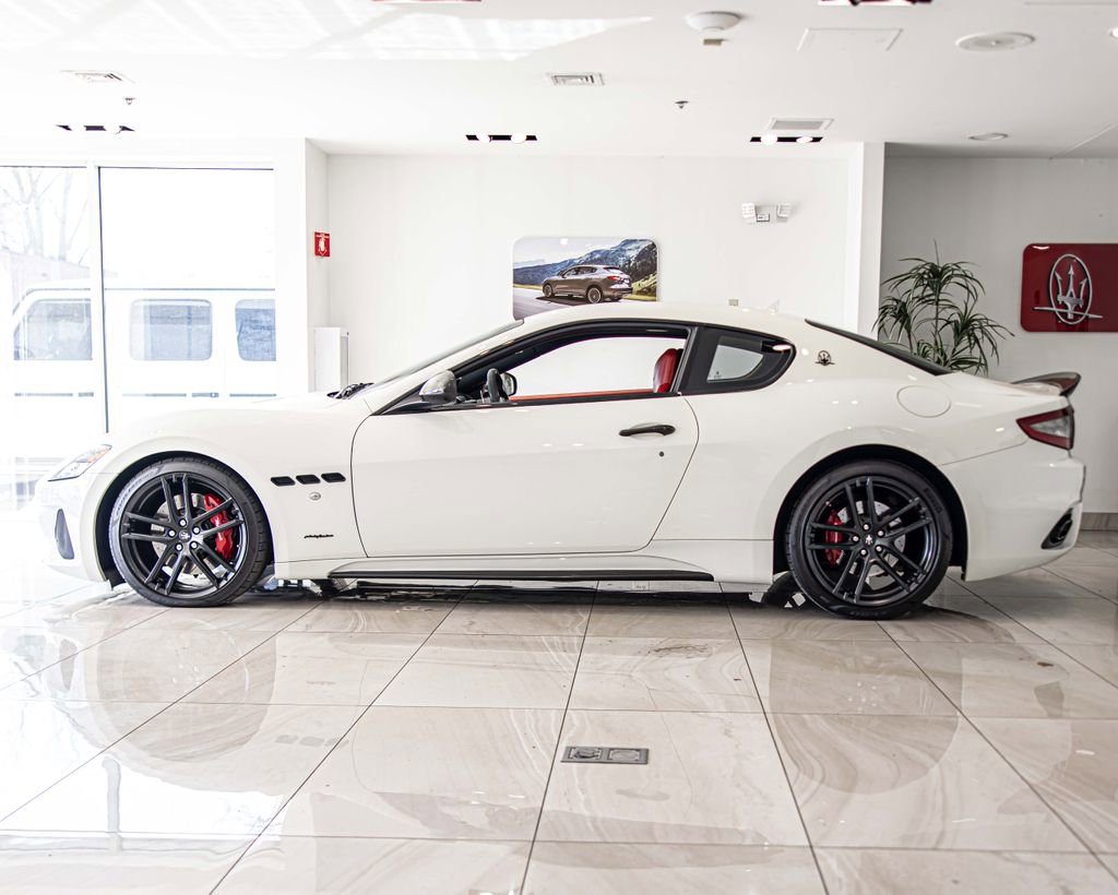 Used 2018 Maserati GranTurismo Sport image 6