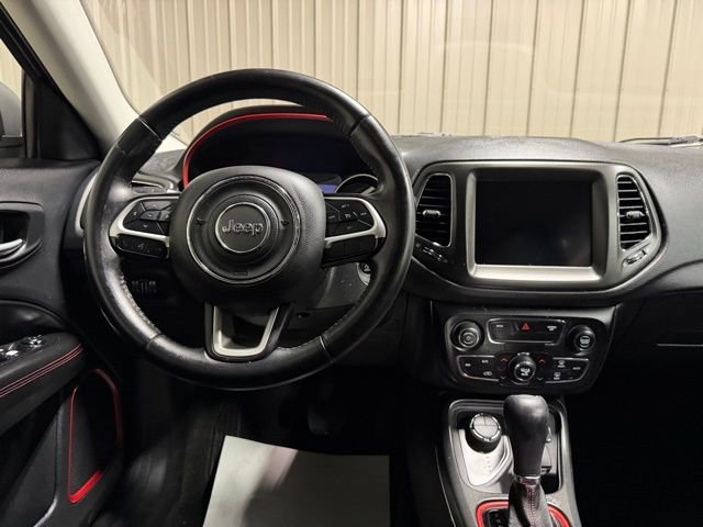 Used 2019 Jeep Compass Trailhawk image 28