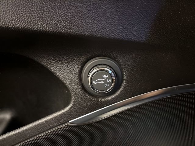 Used 2020 Buick Enclave Essence w/ Sound and Sites Package image 11