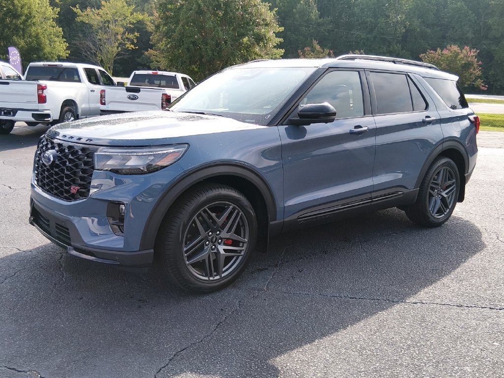 New 2026 Ford Explorer ST w/ Sun And Sound Package AWD/4WD image 8