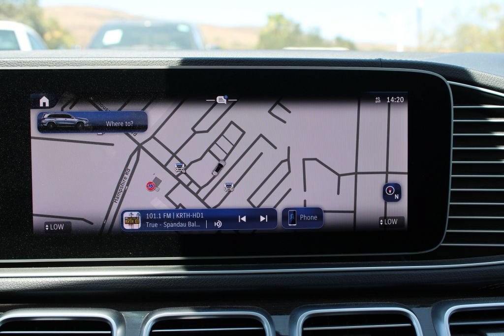 Used 2024 Mercedes-Benz GLS 450 4MATIC image 26