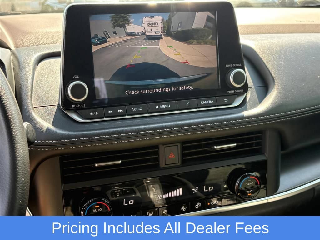 Used 2023 Nissan Rogue SV AWD/4WD image 11