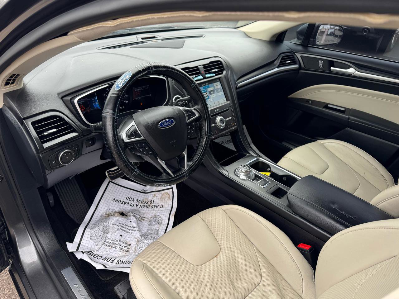 Used 2017 Ford Fusion Titanium image 16