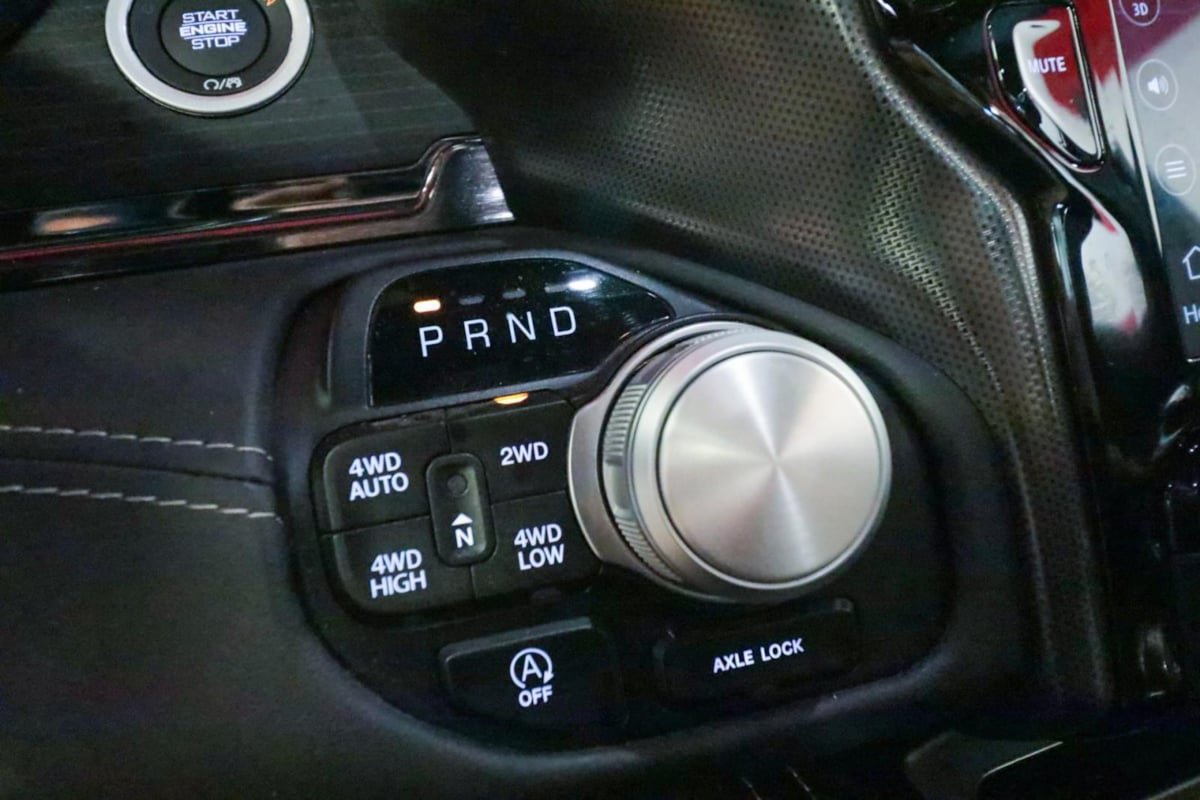 Used 2024 RAM 1500 Limited AWD/4WD image 14