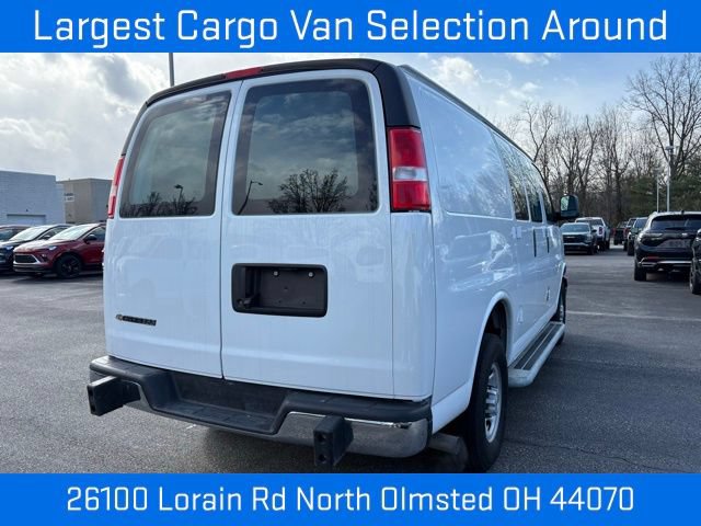 Used 2024 Chevrolet Express 2500 w/ Driver Convenience Package RWD image 5