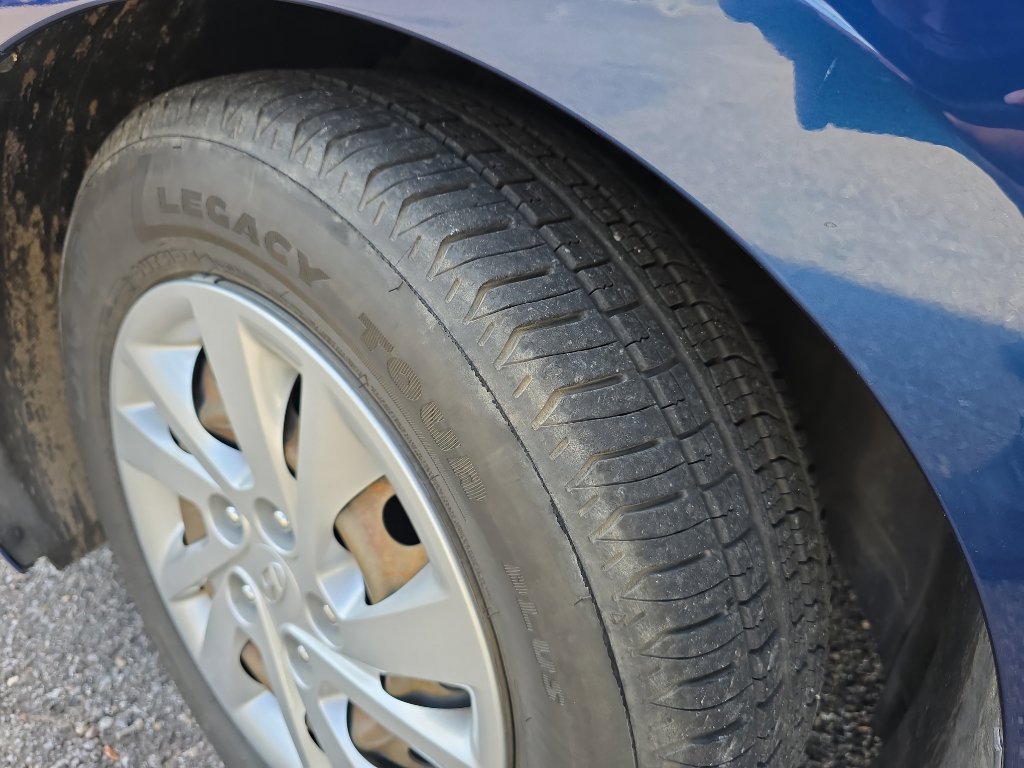 Used 2019 Hyundai Elantra SE image 12