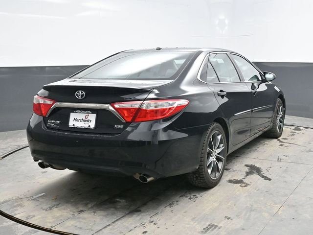 Used 2015 Toyota Camry XSE image 6