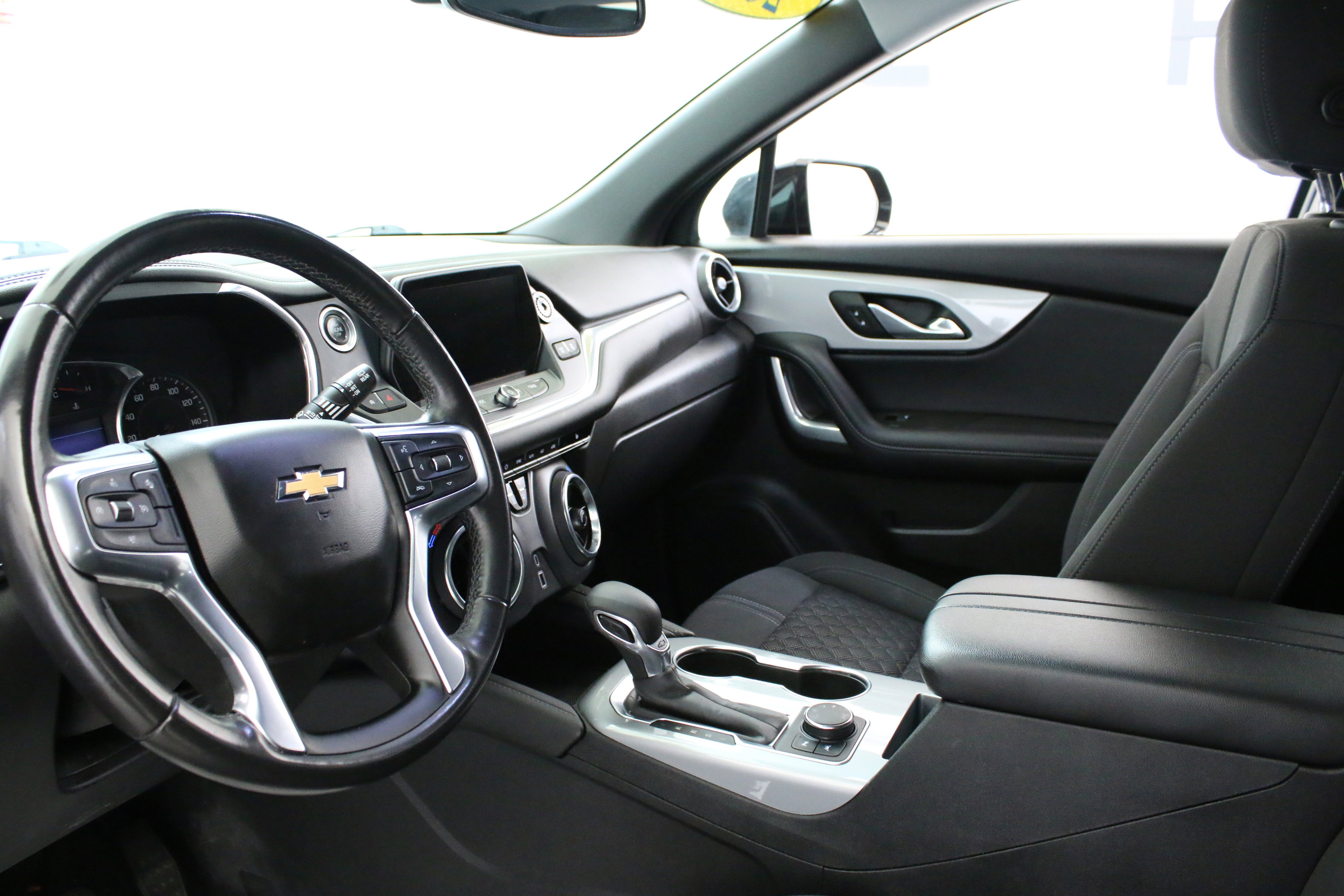 Used 2021 Chevrolet Blazer LT AWD/4WD image 23