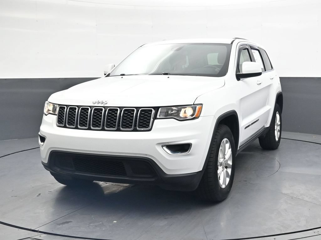 Used 2022 Jeep Grand Cherokee Laredo E AWD/4WD image 12