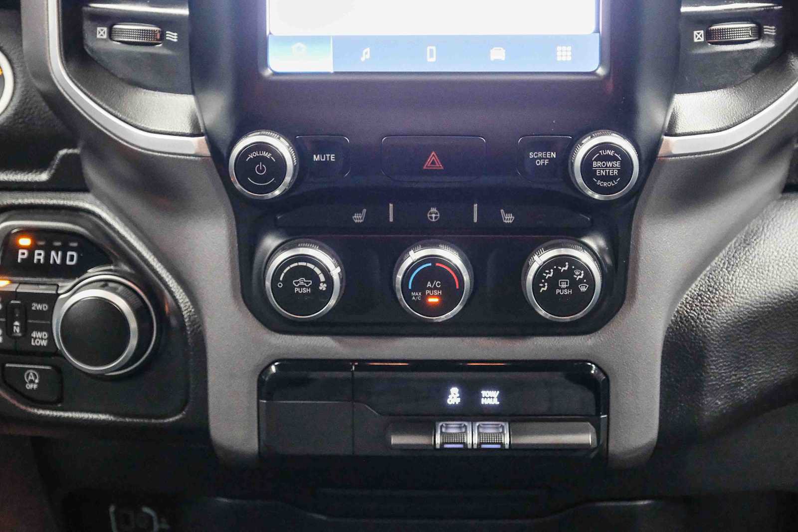 Used 2023 RAM 1500 Big Horn AWD/4WD image 16