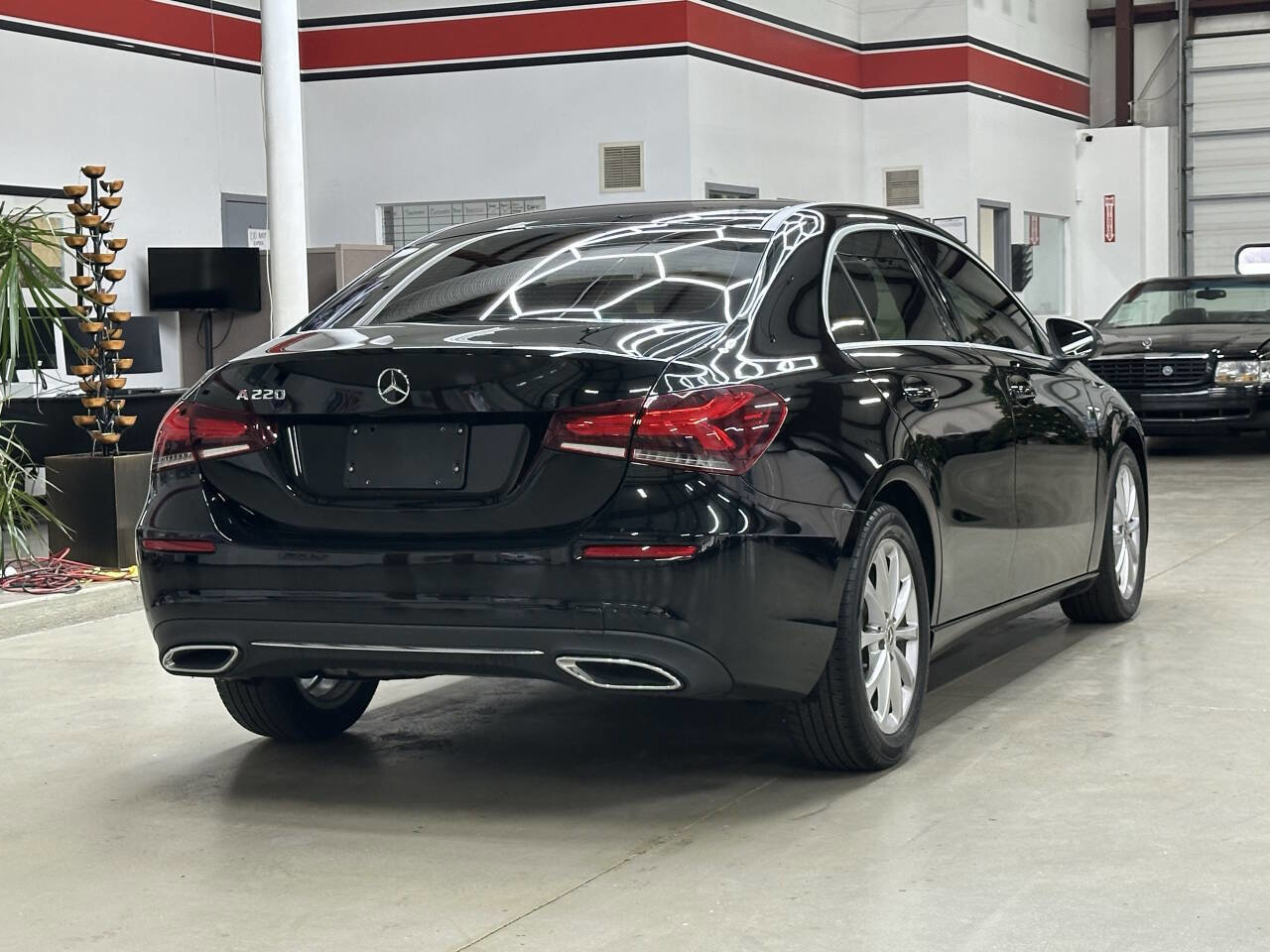 Used 2020 Mercedes-Benz A 220 image 2