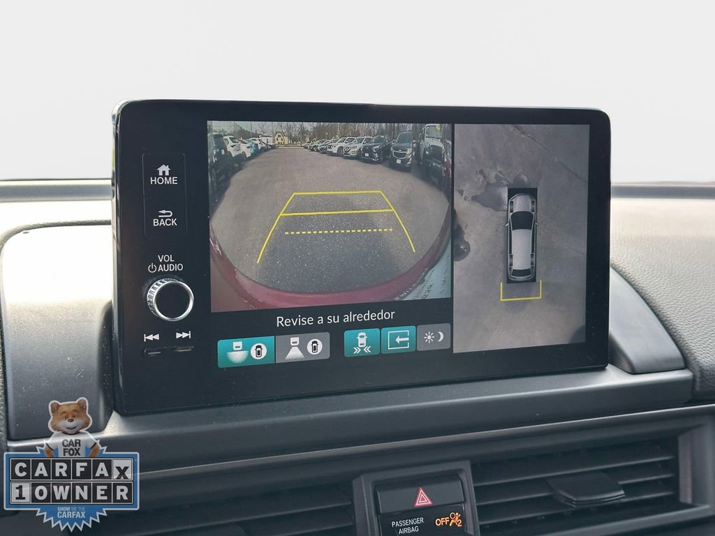 Used 2025 Honda Pilot TrailSport image 35