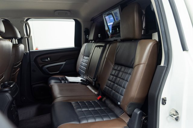Used 2017 Nissan Titan Platinum Reserve image 20