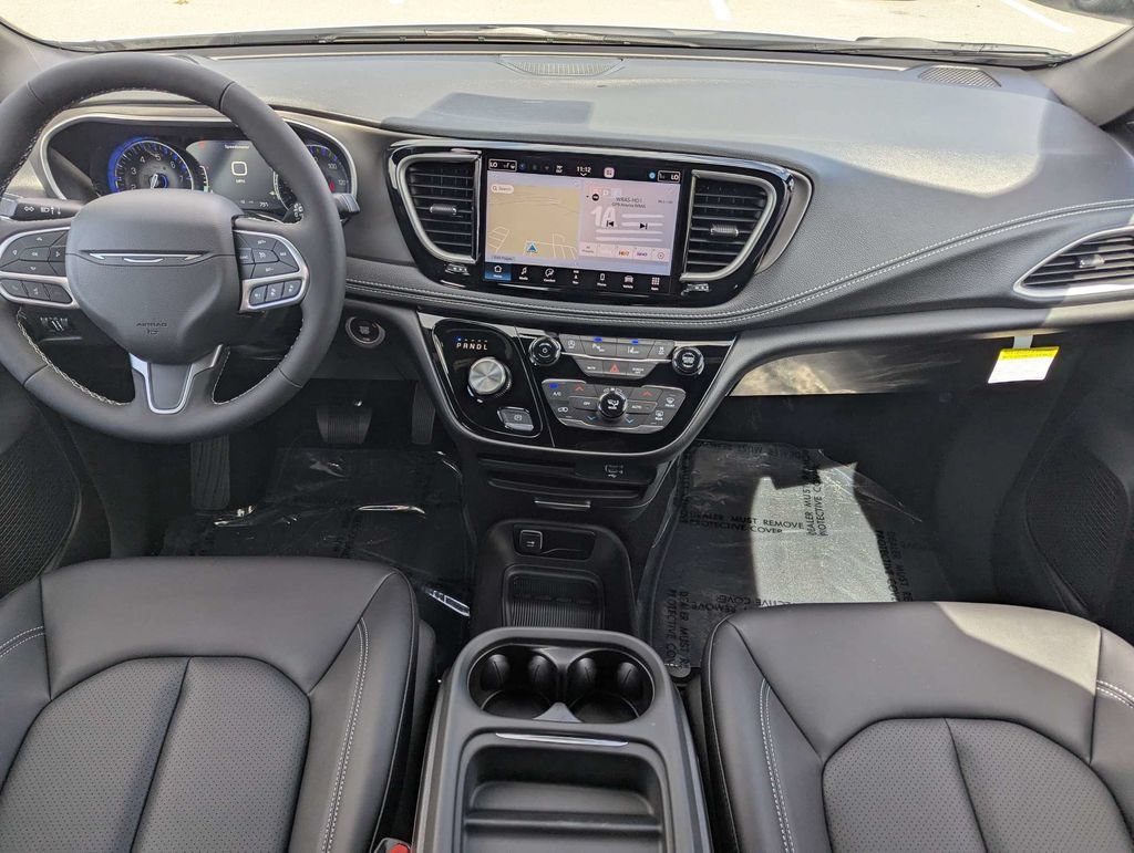 New 2027 Chrysler Pacifica Select w/ Family Tech Group FWD image 14