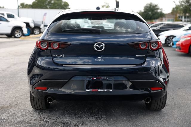 Used 2020 MAZDA MAZDA3 Hatchback w/ Preferred Package FWD image 10