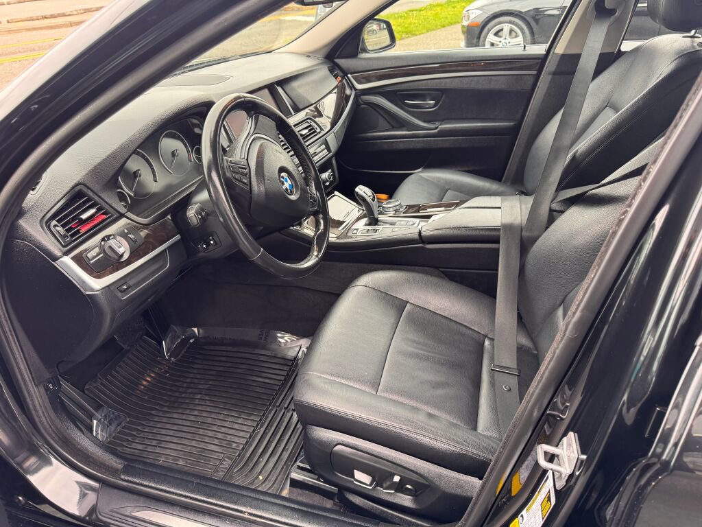 Used 2016 BMW 535i xDrive Sedan image 10