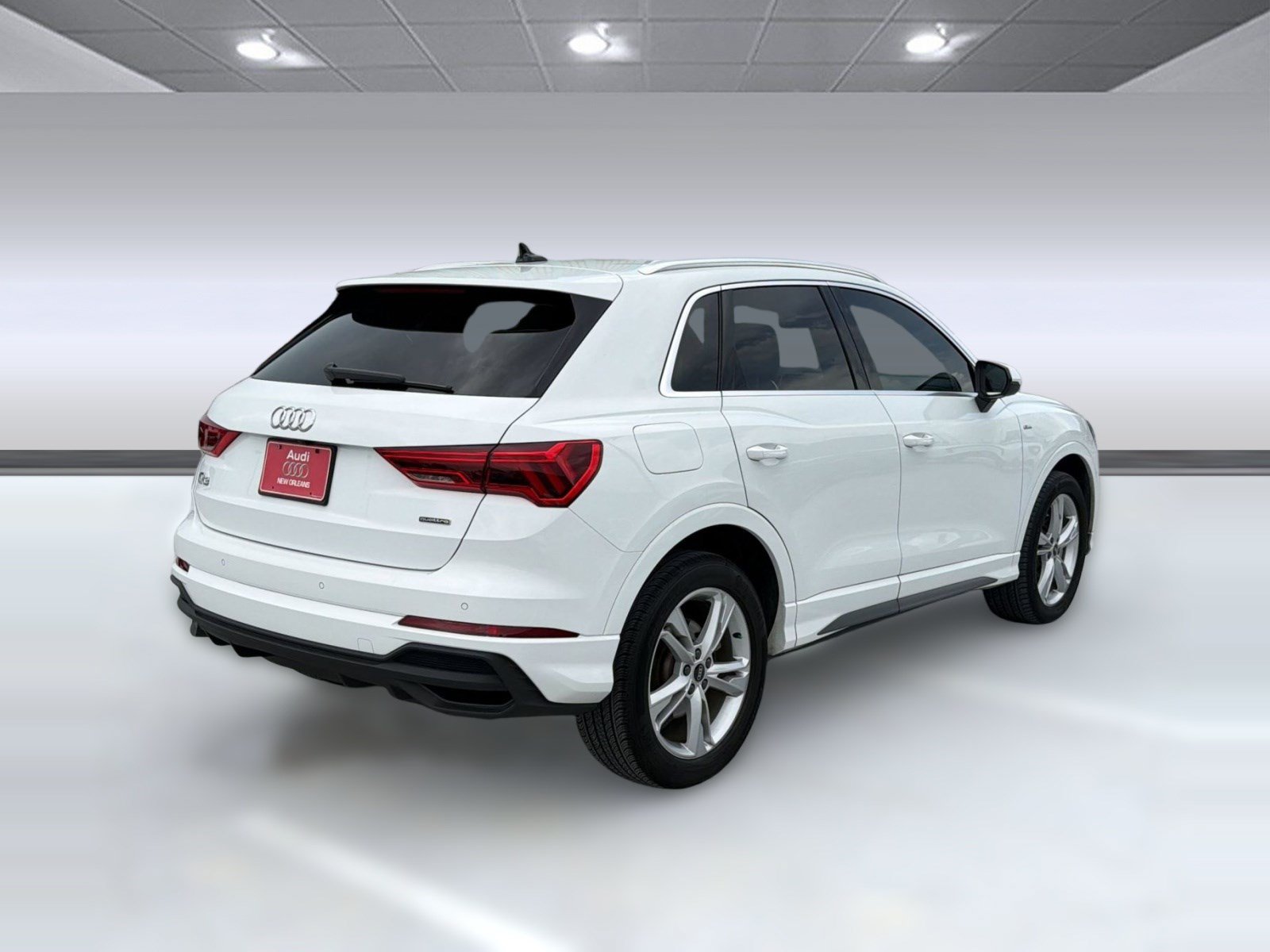 Certified 2023 Audi Q3 2.0T Premium Plus w/ Premium Plus Package AWD/4WD image 9