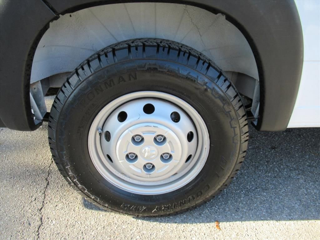 Used 2023 RAM ProMaster 3500 w/ Driver Convenience Group image 7