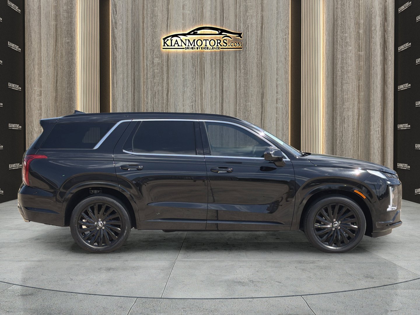 Used 2024 Hyundai Palisade Calligraphy AWD/4WD image 15