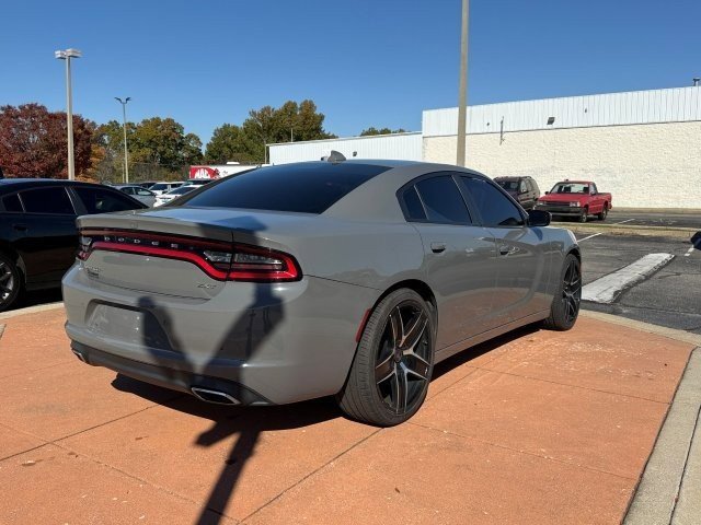 Used 2018 Dodge Charger SXT Plus w/ Driver Confidence Group image 6