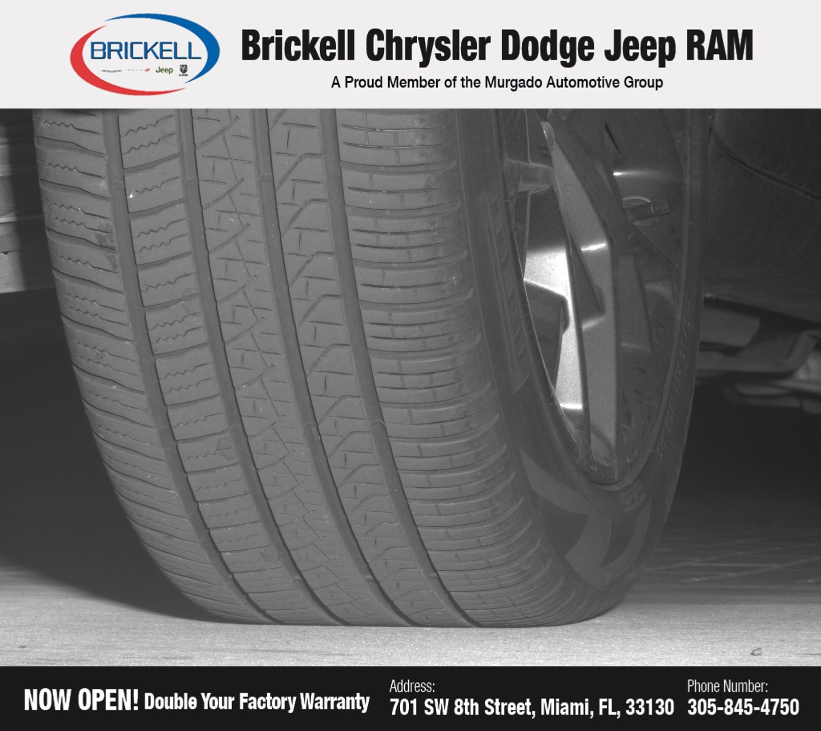 Used 2023 Jeep Grand Cherokee L Summit AWD/4WD image 17