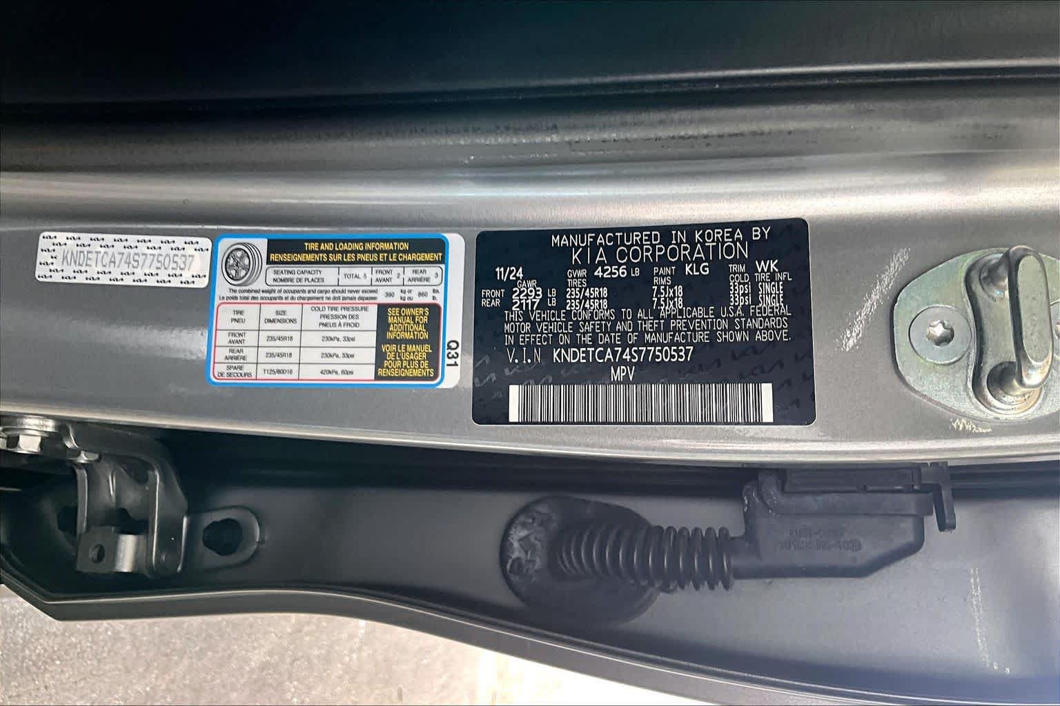 Certified 2025 Kia Seltos SX w/ SX Sunroof Package AWD/4WD image 35