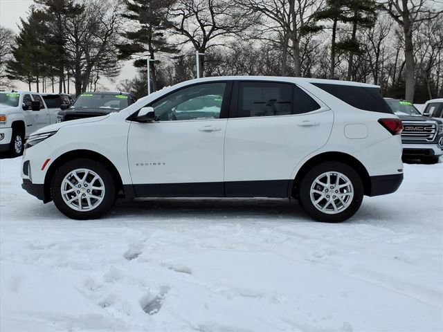 Used 2022 Chevrolet Equinox LT w/ Driver Convenience Package image 6