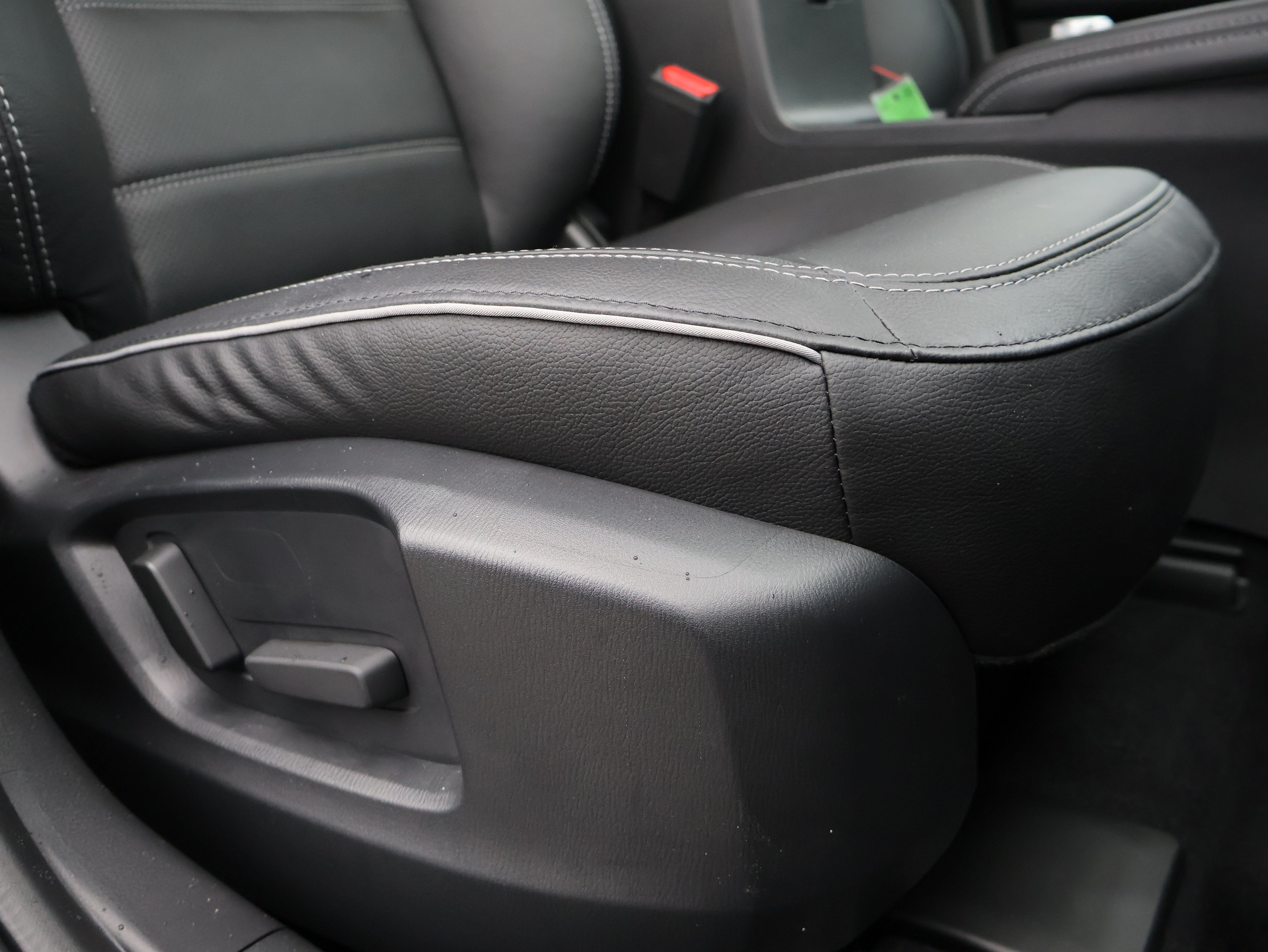 Certified 2025 MAZDA CX-5 AWD 2.5 S w/ Premium Plus Pkg image 9