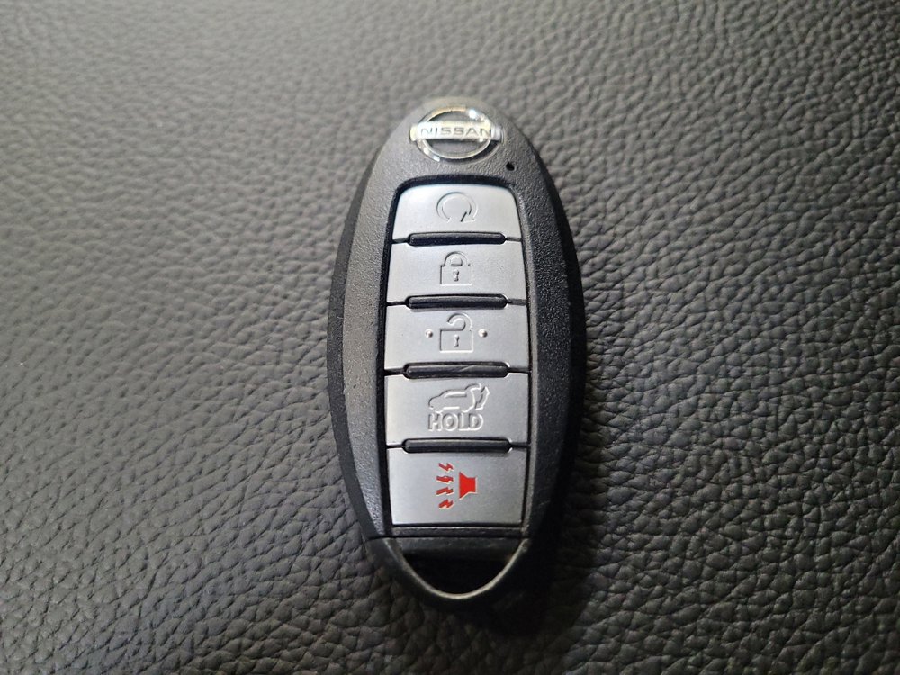 Used 2019 Nissan Pathfinder SL FWD image 32