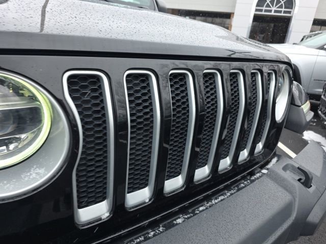 Used 2020 Jeep Wrangler Unlimited Sahara image 28