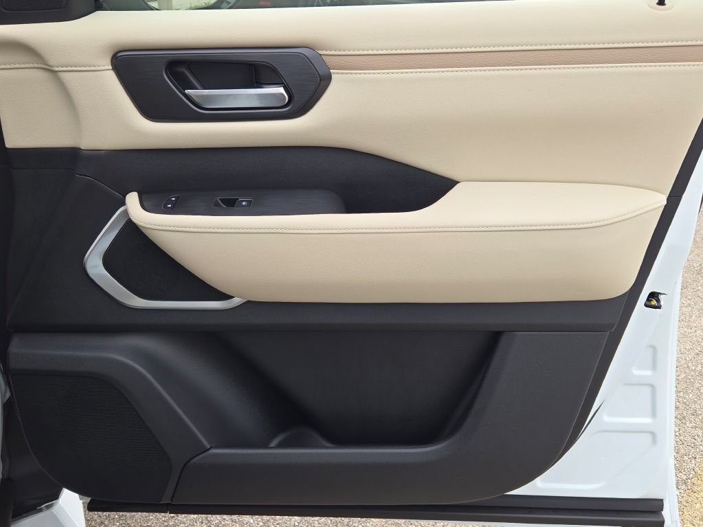 New 2026 Nissan Armada Platinum Reserve AWD/4WD image 8