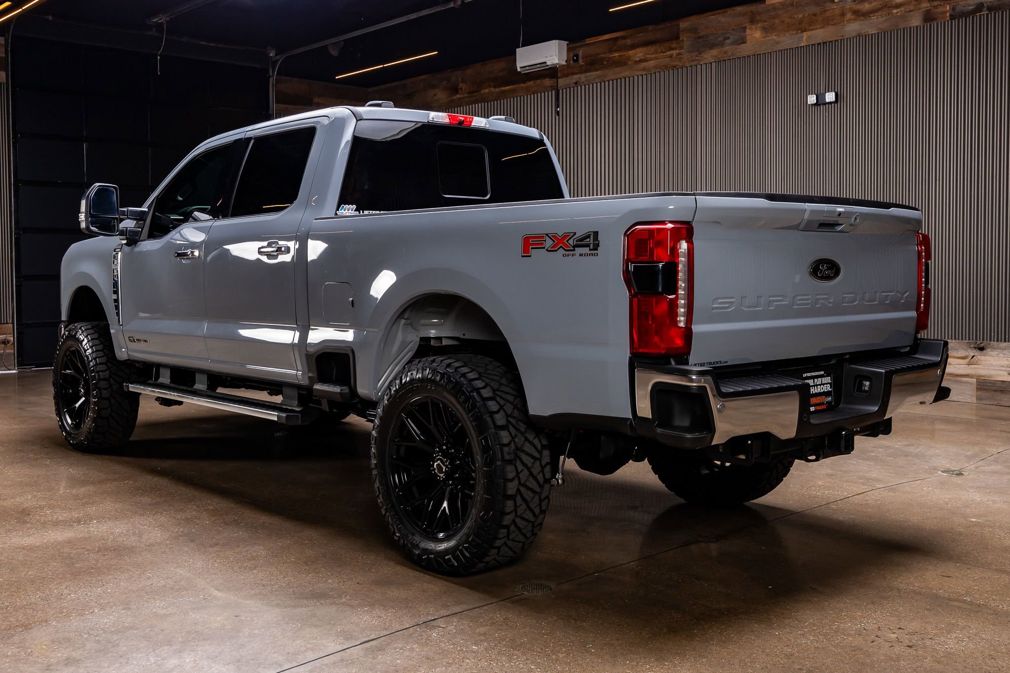 Used 2025 Ford F250 Lariat w/ Chrome Package AWD/4WD image 12