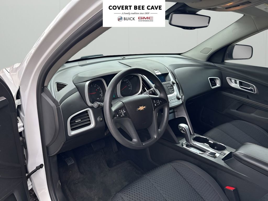 Used 2015 Chevrolet Equinox LS image 26