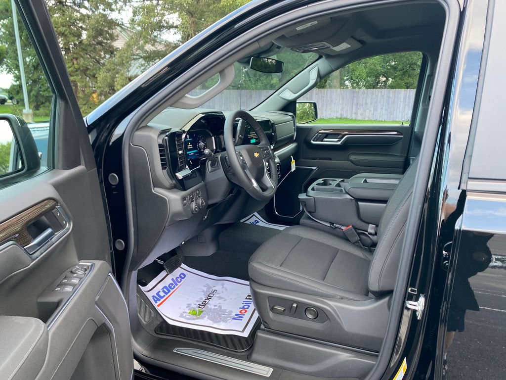 New 2026 Chevrolet Silverado 1500 LT AWD/4WD image 22
