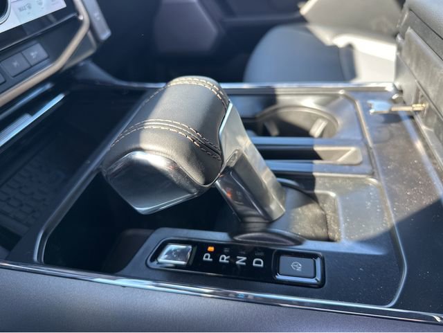New 2025 Ford F150 Lightning Lariat image 11