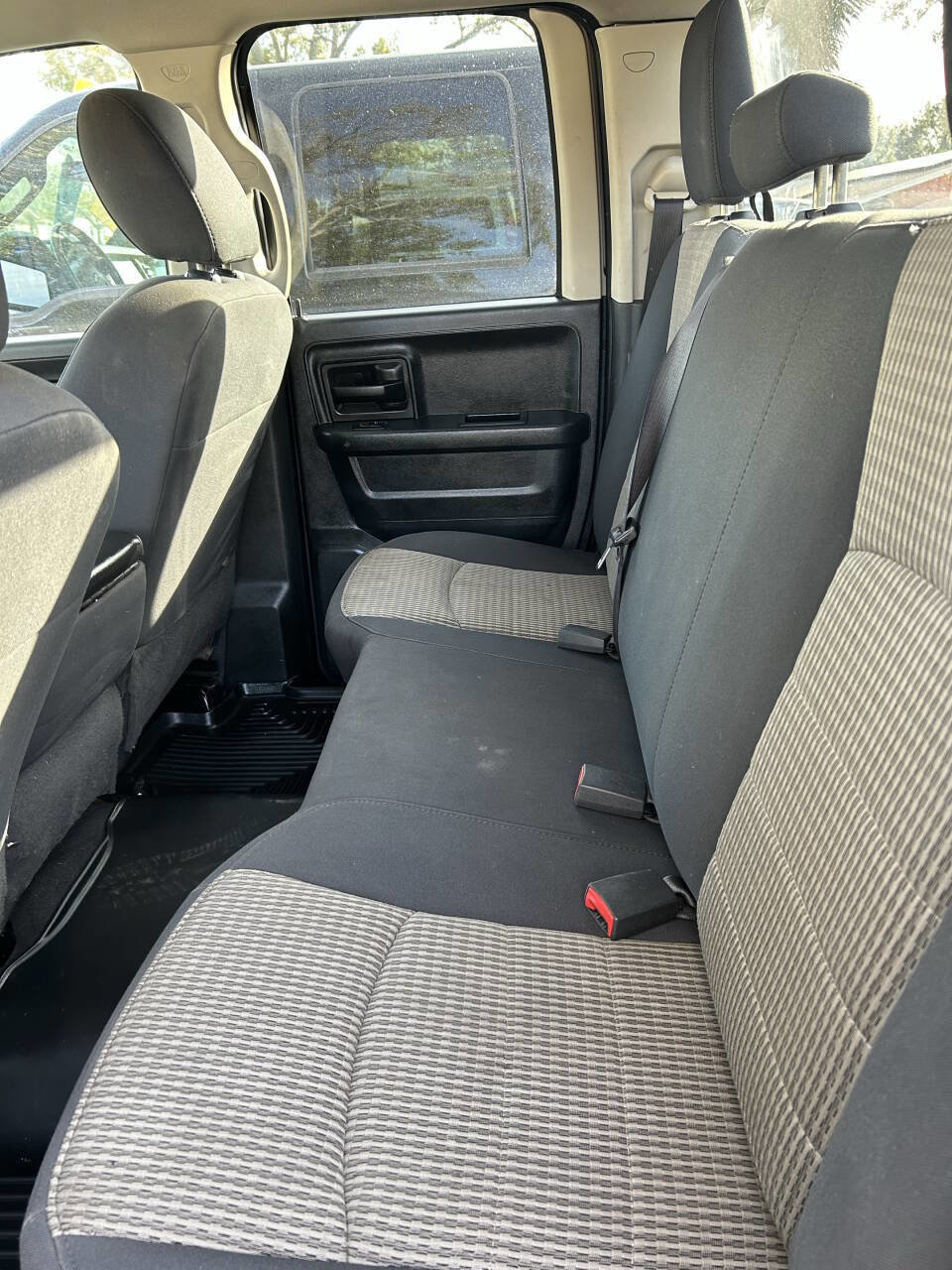 Used 2012 RAM 1500 Express image 9