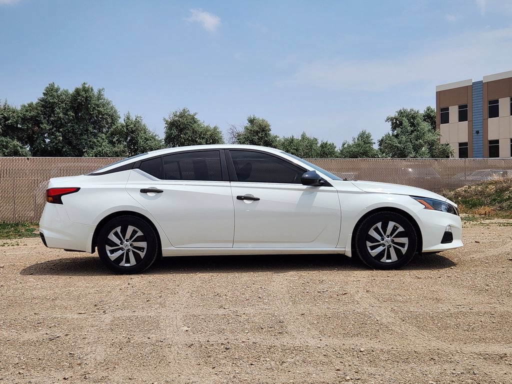 Used 2022 Nissan Altima 2.5 S FWD image 2