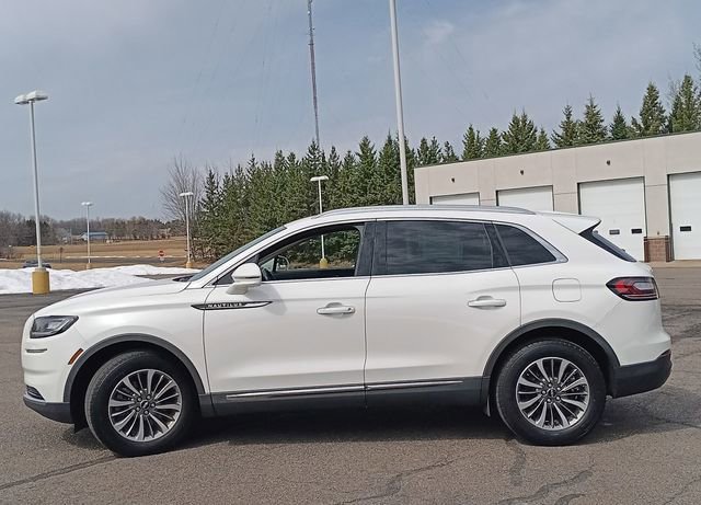 Used 2022 Lincoln Nautilus AWD w/ Premium Package image 24