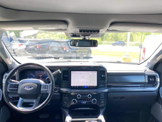 Used 2025 Ford F350 Lariat AWD/4WD image 22