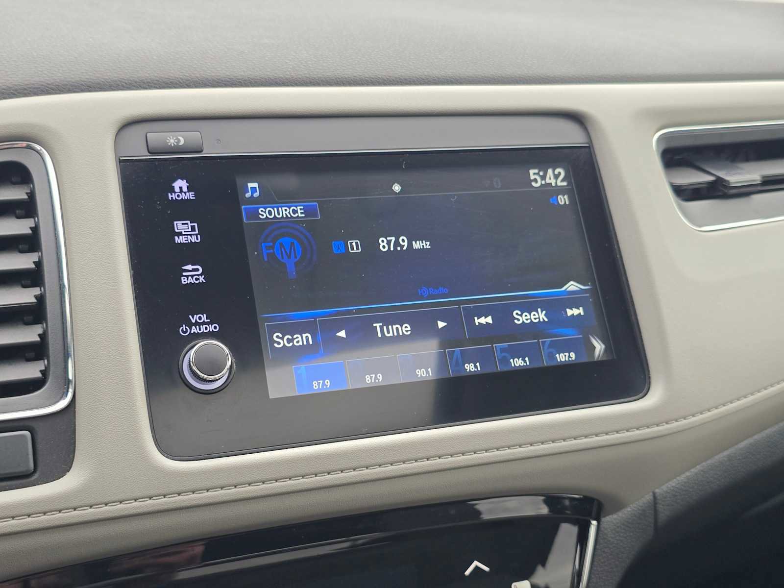 Used 2022 Honda HR-V EX image 29