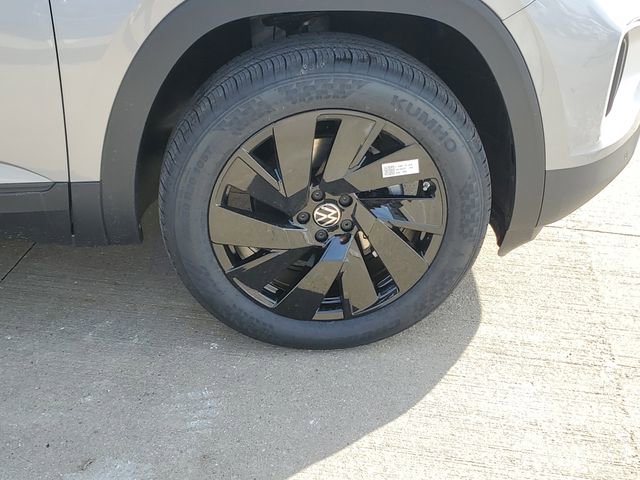 New 2026 Volkswagen Atlas SE image 6