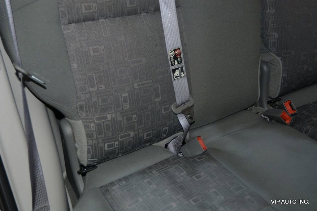 Used 2006 Chrysler PT Cruiser Touring image 25