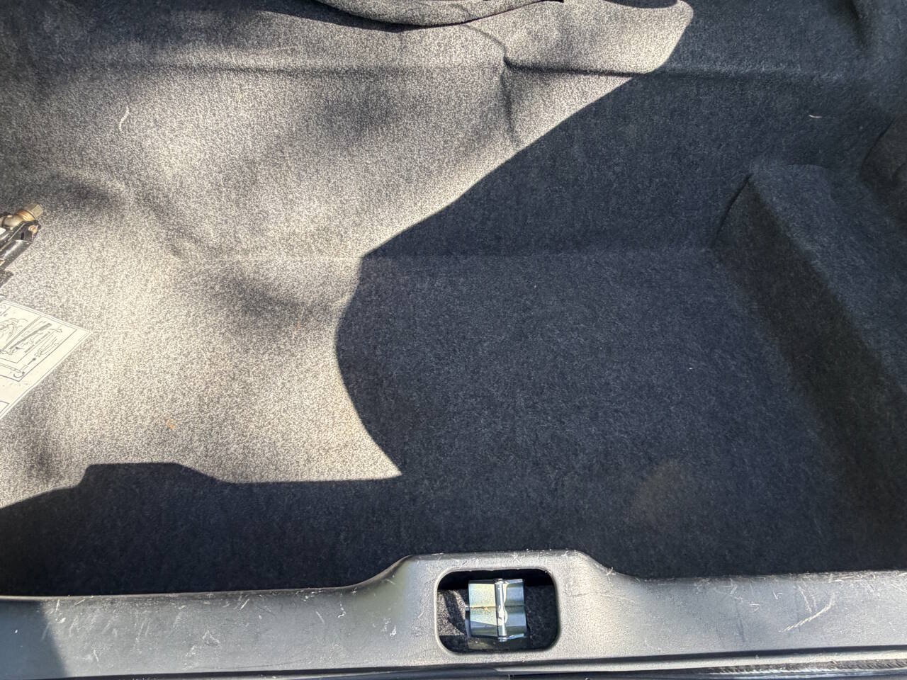 Used 2005 Mercury Grand Marquis LS RWD image 13
